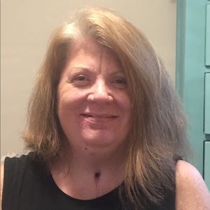 Meet your Posher, Valerie